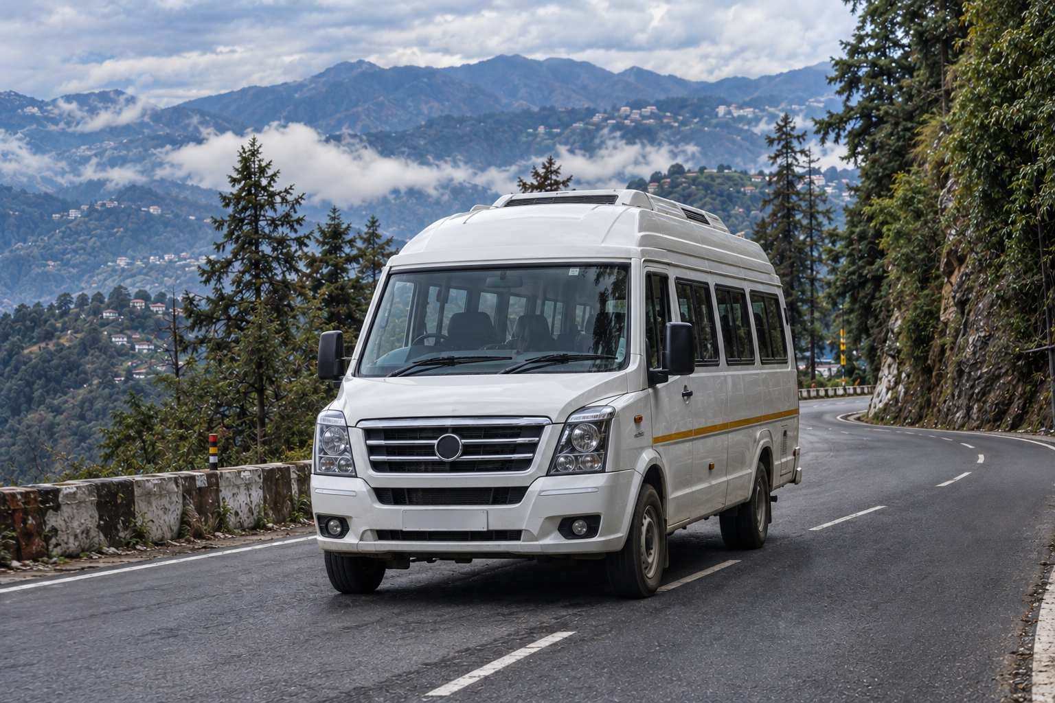 Tempo Traveller for groups